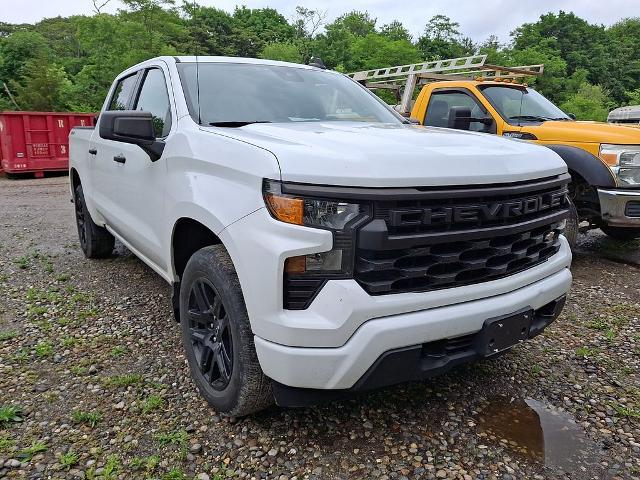 2023 Chevrolet Silverado 1500 4WD Crew Cab Short Bed Custom