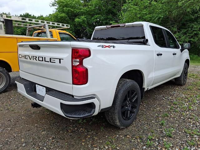 2023 Chevrolet Silverado 1500 4WD Crew Cab Short Bed Custom