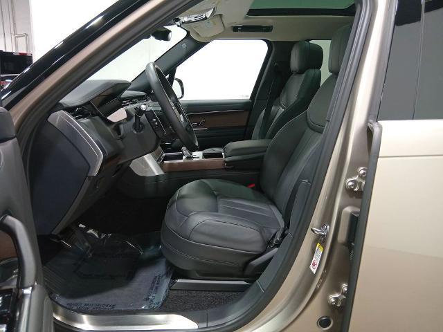 2024 Land Rover Range Rover P530 SE
