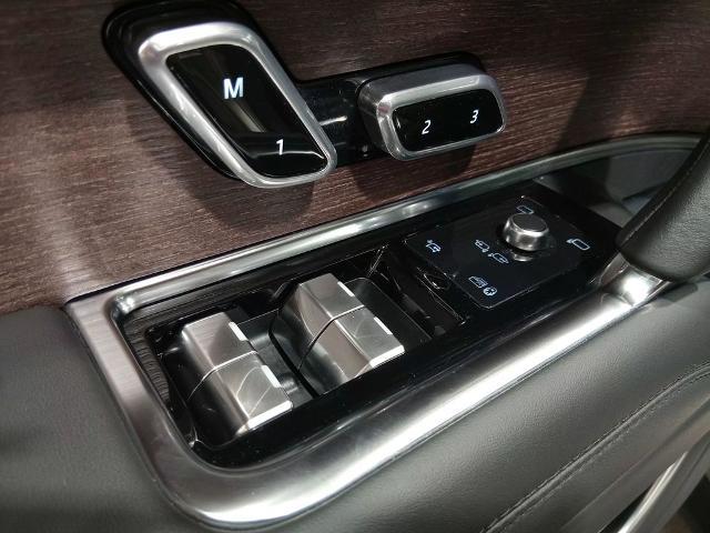 2024 Land Rover Range Rover P530 SE