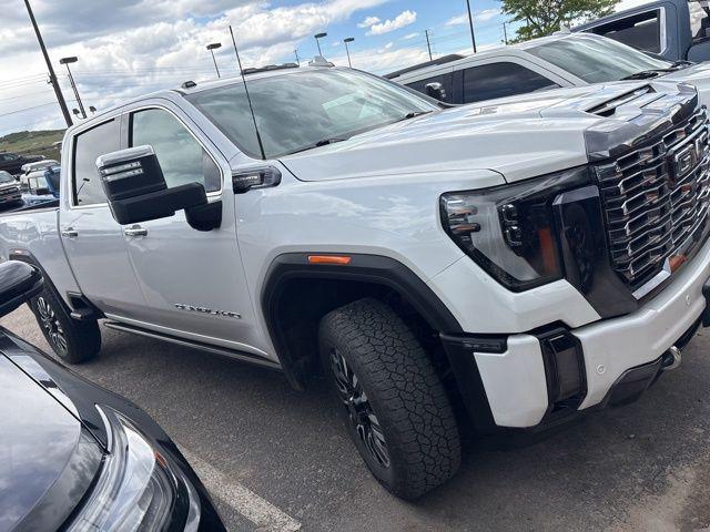 2024 GMC Sierra 2500HD 4WD Crew Cab Standard Bed Denali Ultimate