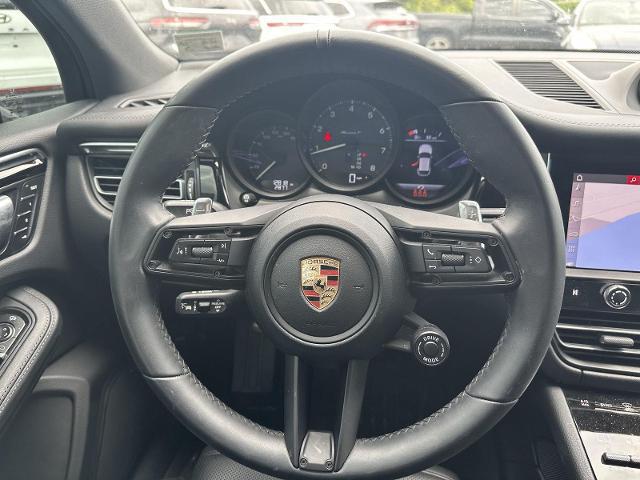 2025 Porsche Macan T