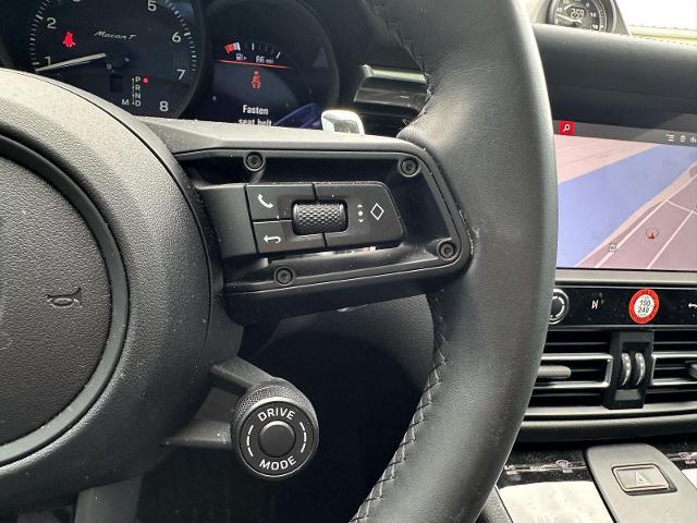 2025 Porsche Macan T