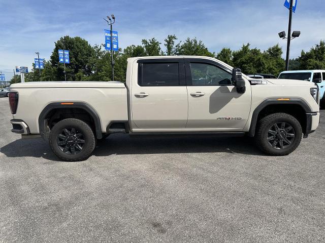 2026 GMC Sierra 2500HD Crew Cab, Standard Bed, AT4, 4WD