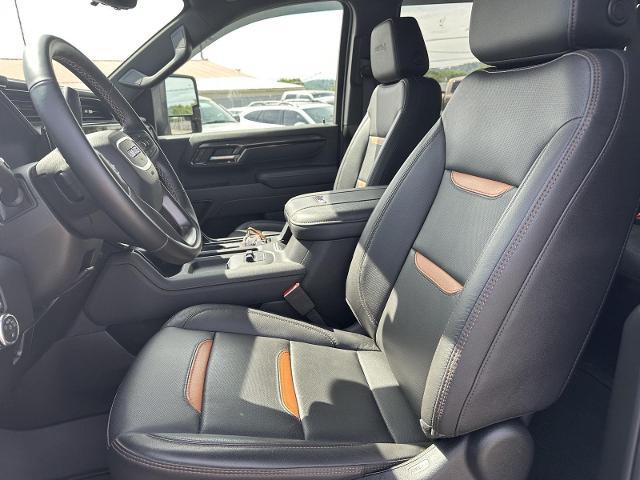 2026 GMC Sierra 2500HD Crew Cab, Standard Bed, AT4, 4WD