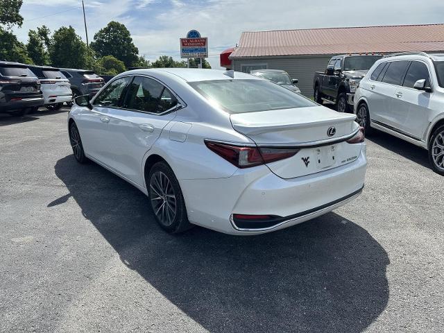 2022 Lexus ES 250 Luxury