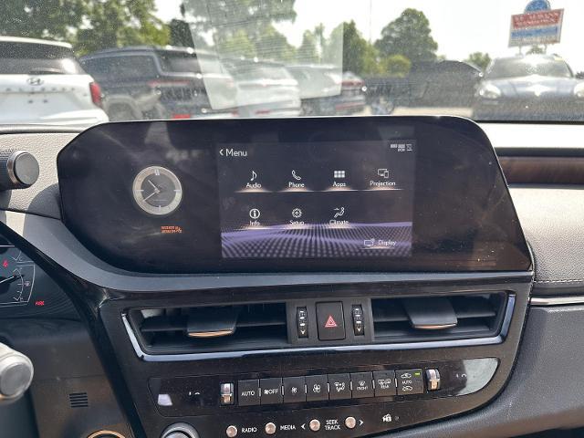 2022 Lexus ES 250 Luxury