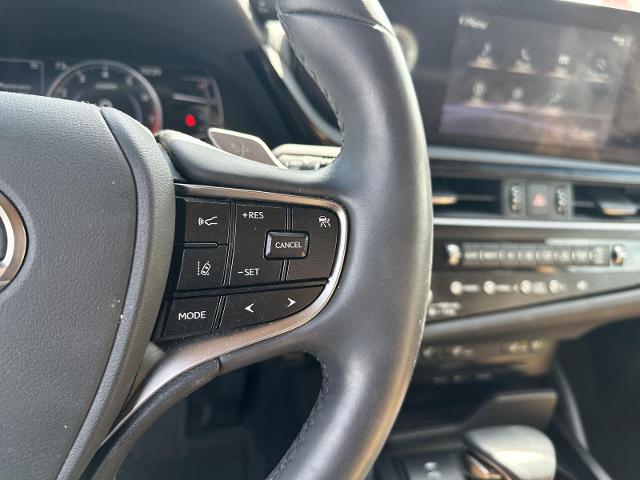2022 Lexus ES 250 Luxury