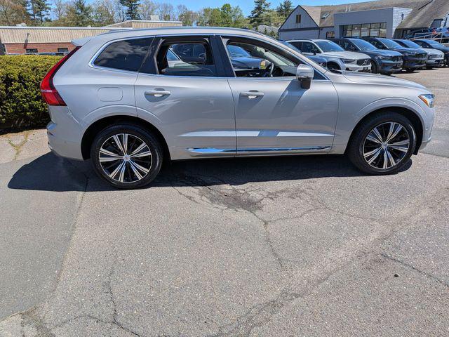 2023 Volvo XC60 B5 Plus Bright Theme