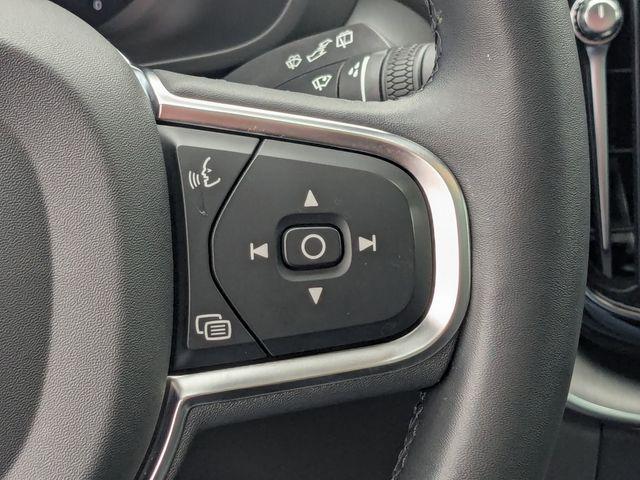 2023 Volvo XC60 B5 Core