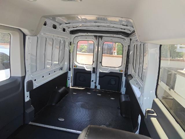 2023 Ford Transit Crew Van Base