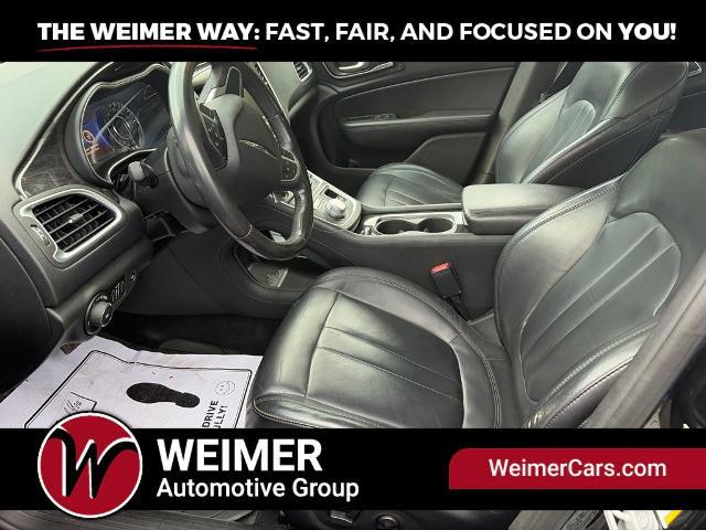 2015 Chrysler 200 C