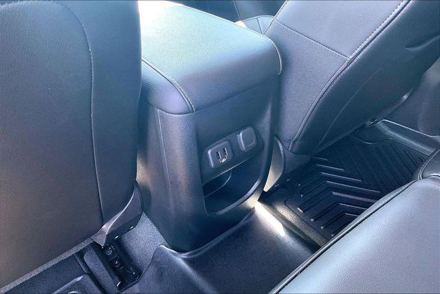 2022 GMC Canyon 2WD Crew Cab Short Box Elevation