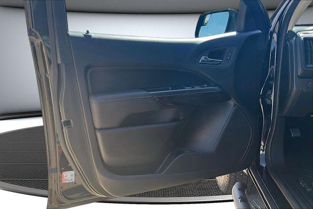 2022 GMC Canyon 2WD Crew Cab Short Box Elevation