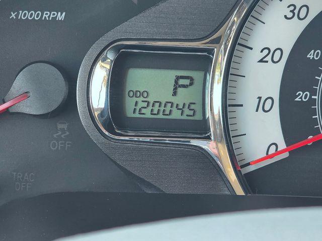 2014 Toyota Sienna SE 8 Passenger