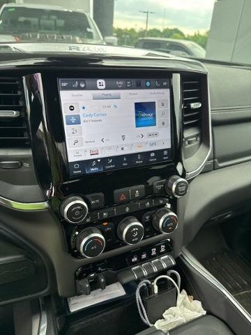 2022 Ram 2500 Laramie Crew Cab 4x4 6'4" Box