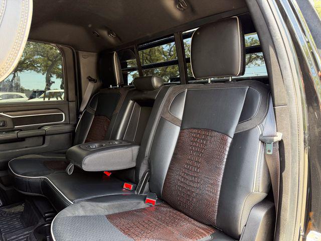 2025 Ram 3500 Laramie Crew Cab 4x4 8' Box