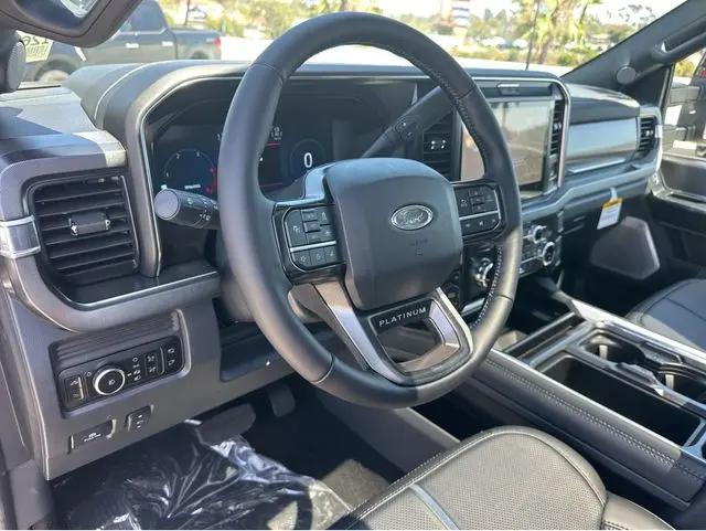 2026 Ford F-250 Platinum
