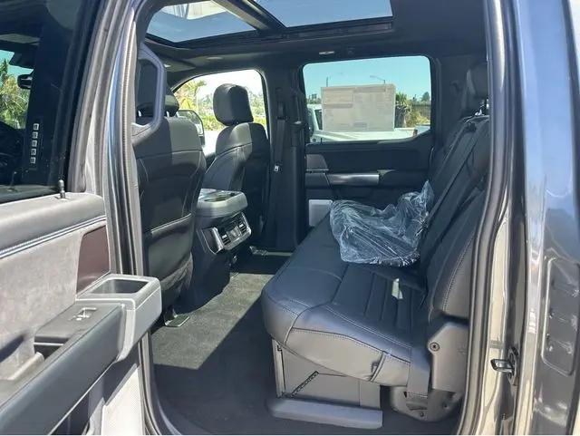 2026 Ford F-250 Platinum