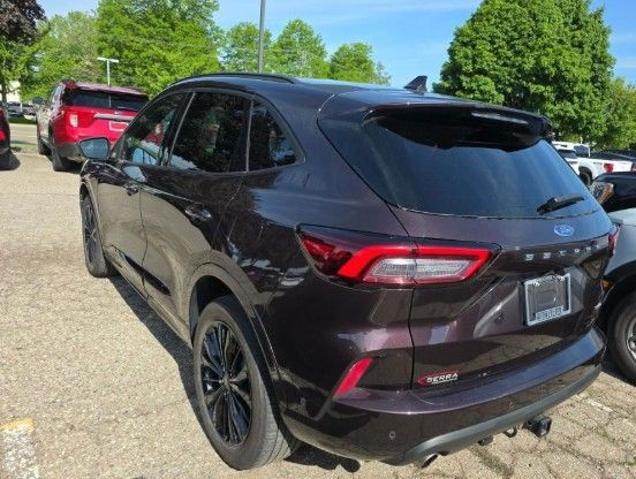 2023 Ford Escape ST-Line Elite