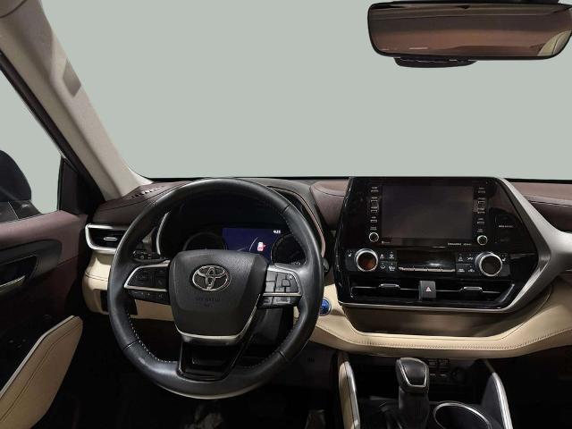 2021 Toyota Highlander Hybrid XLE