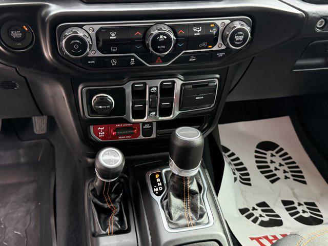 2023 Jeep Gladiator Sport