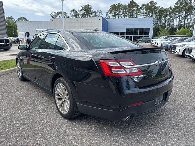 2017 Ford Taurus Limited