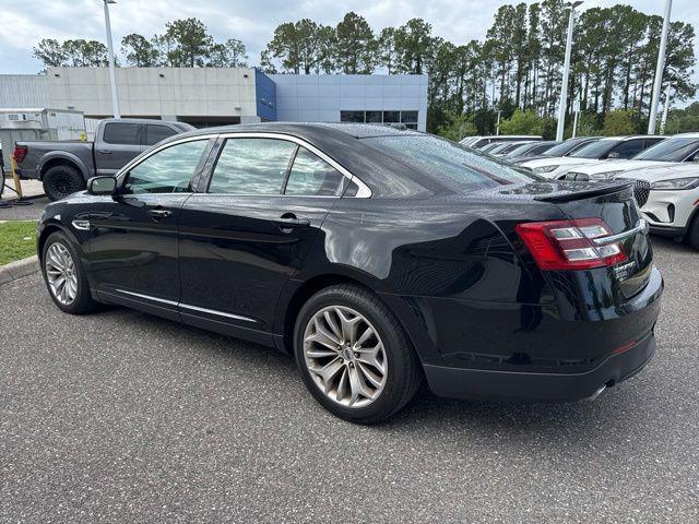 2017 Ford Taurus Limited
