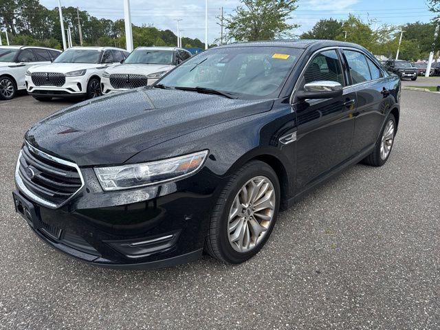 2017 Ford Taurus Limited