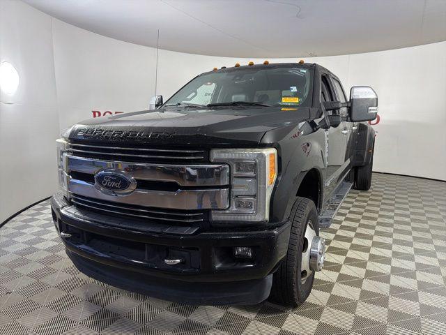 2017 Ford F-350 LARIAT