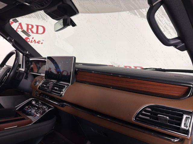 2023 Lincoln Navigator Reserve L