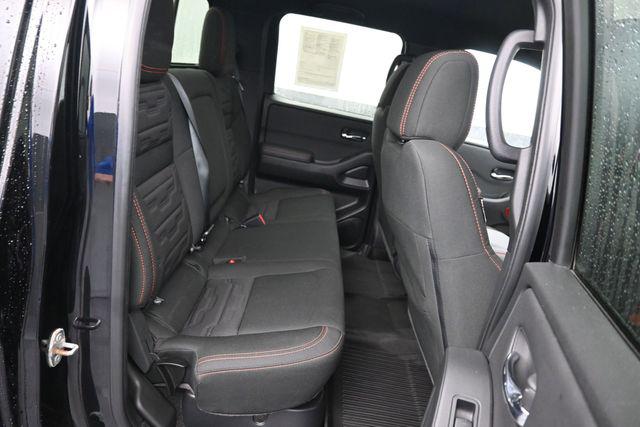 2024 Nissan Frontier Crew Cab PRO-4X 4x4