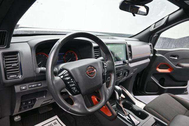 2024 Nissan Frontier Crew Cab PRO-4X 4x4