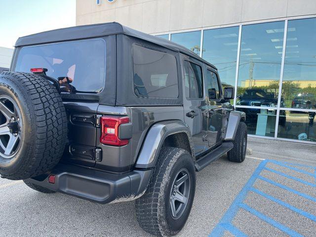 2025 Jeep Wrangler 4-Door Sahara 4x4