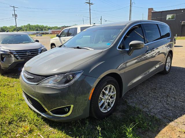 2020 Chrysler Pacifica Touring for sale near Chillicothe, OH