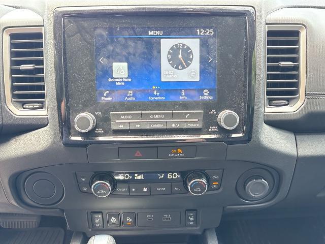2022 Nissan Frontier Crew Cab SV 4x2