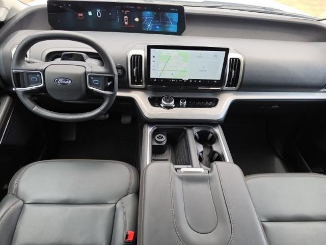 2025 Ford Expedition Active MAX