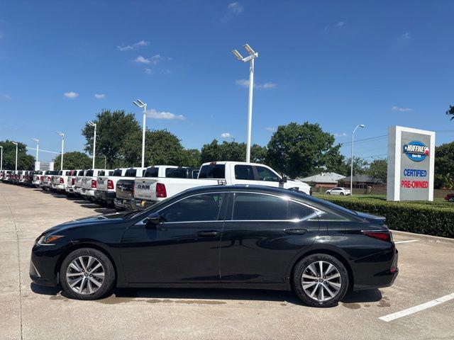 2020 Lexus ES 350 Unknown