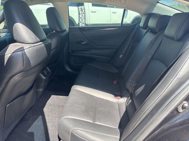 2020 Lexus ES 350 Unknown