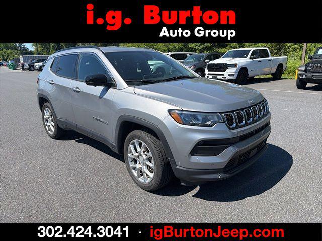 2023 Jeep Compass Latitude Lux FWD 2023 Jeep Compass Latitude Lux FWD
