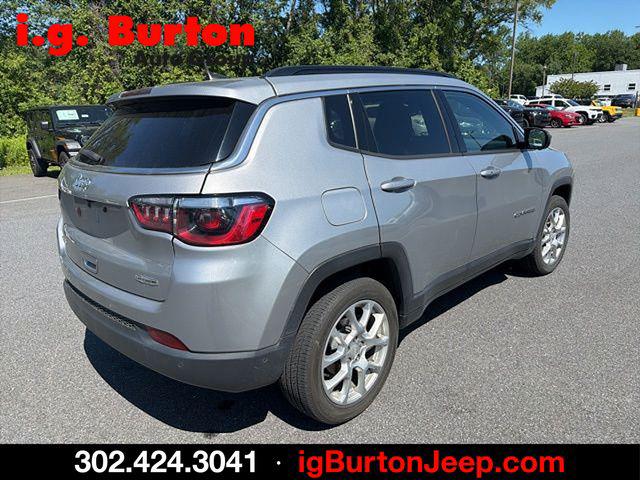 2023 Jeep Compass Latitude Lux FWD 2023 Jeep Compass Latitude Lux FWD