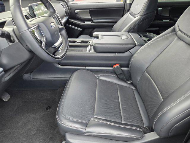2025 Ford Expedition Platinum MAX