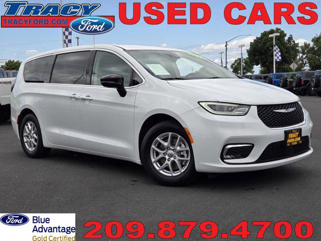 2024 Chrysler Pacifica Touring L for sale in Tracy, CA