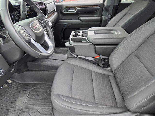 2025 GMC Sierra 1500 4WD Crew Cab Short Box Elevation with 3SB