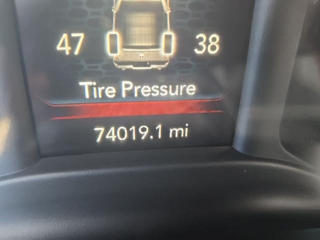 2019 Ram 1500 Big Horn/Lone Star Crew Cab 4x4 5'7" Box