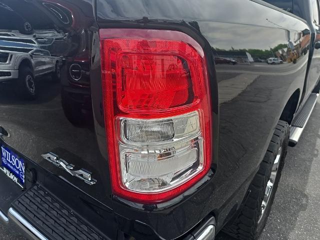 2019 Ram 1500 Big Horn/Lone Star Crew Cab 4x4 5'7" Box