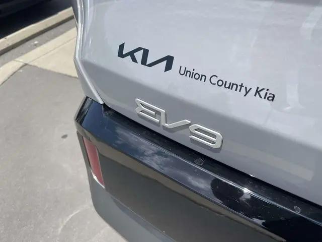 2026 Kia EV9 GT-Line