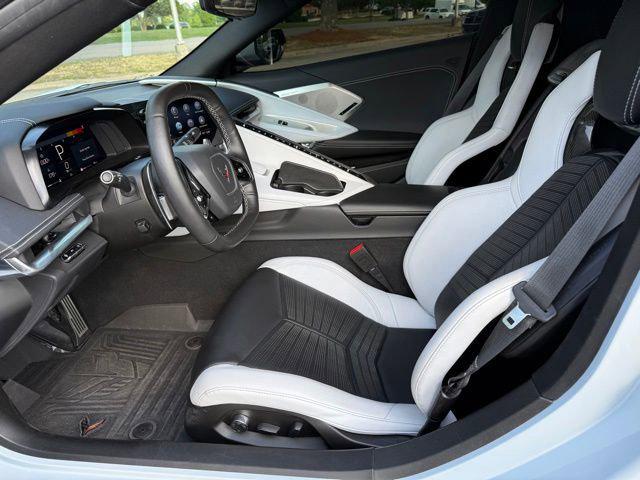 2022 Chevrolet Corvette Stingray RWD Coupe 2LT