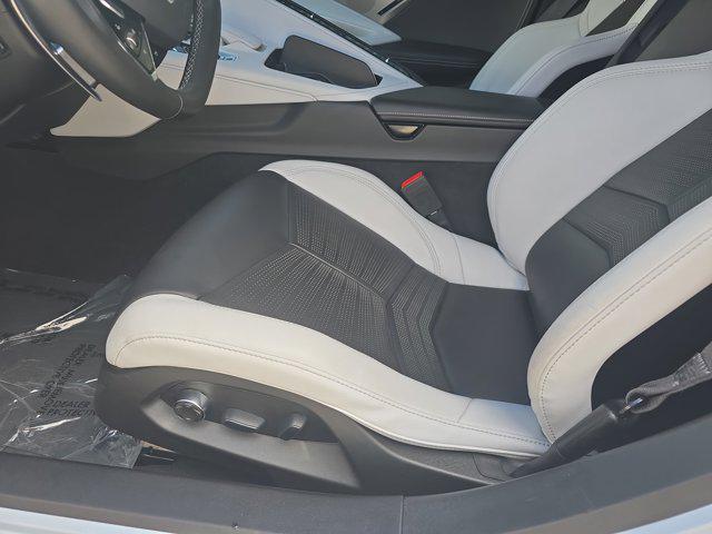 2022 Chevrolet Corvette Stingray RWD Coupe 2LT