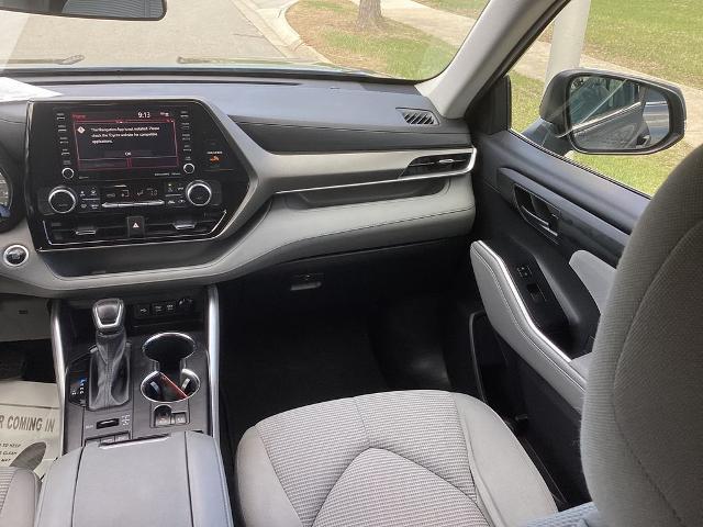2021 Toyota Highlander LE
